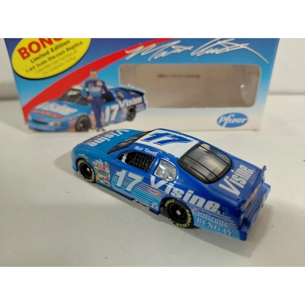 Team Caliber 1:64 DieCast Pfizer #17 Matt Kenseth Chevrolet Monte Carlo NASCAR